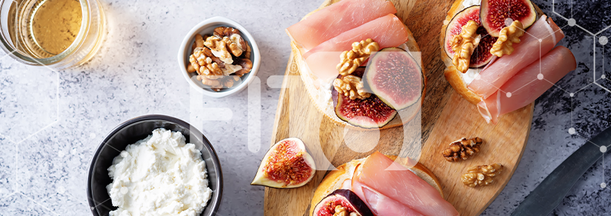 Figs with ham