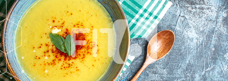 Cold melon soup with ham